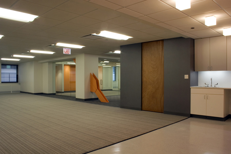 35ew-590-11.jpg